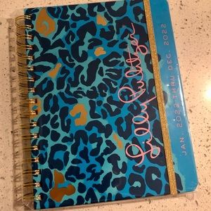 Lilly Pulitzer BRAND NEW 12-Month Agenda
